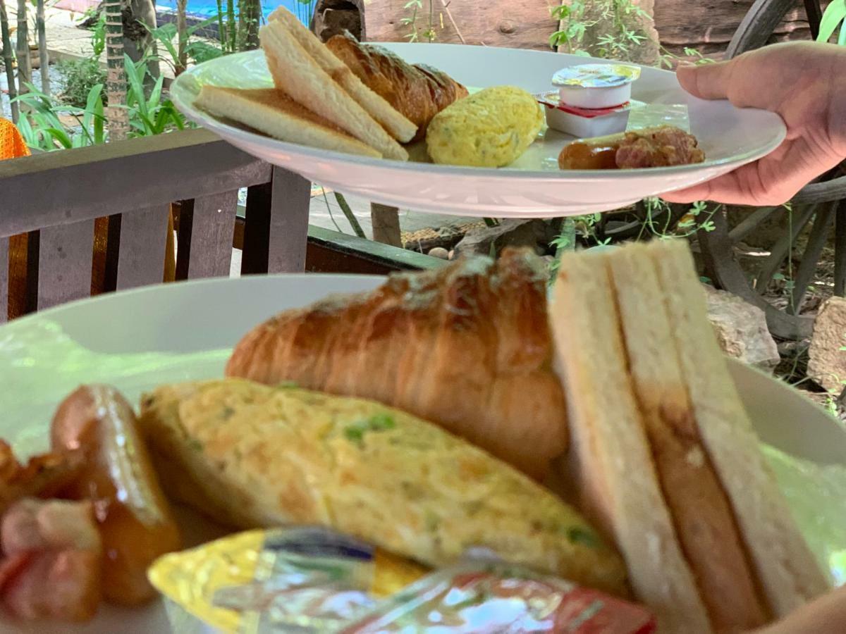 Petit Villa Boutique & Spa Sziemreap Kültér fotó